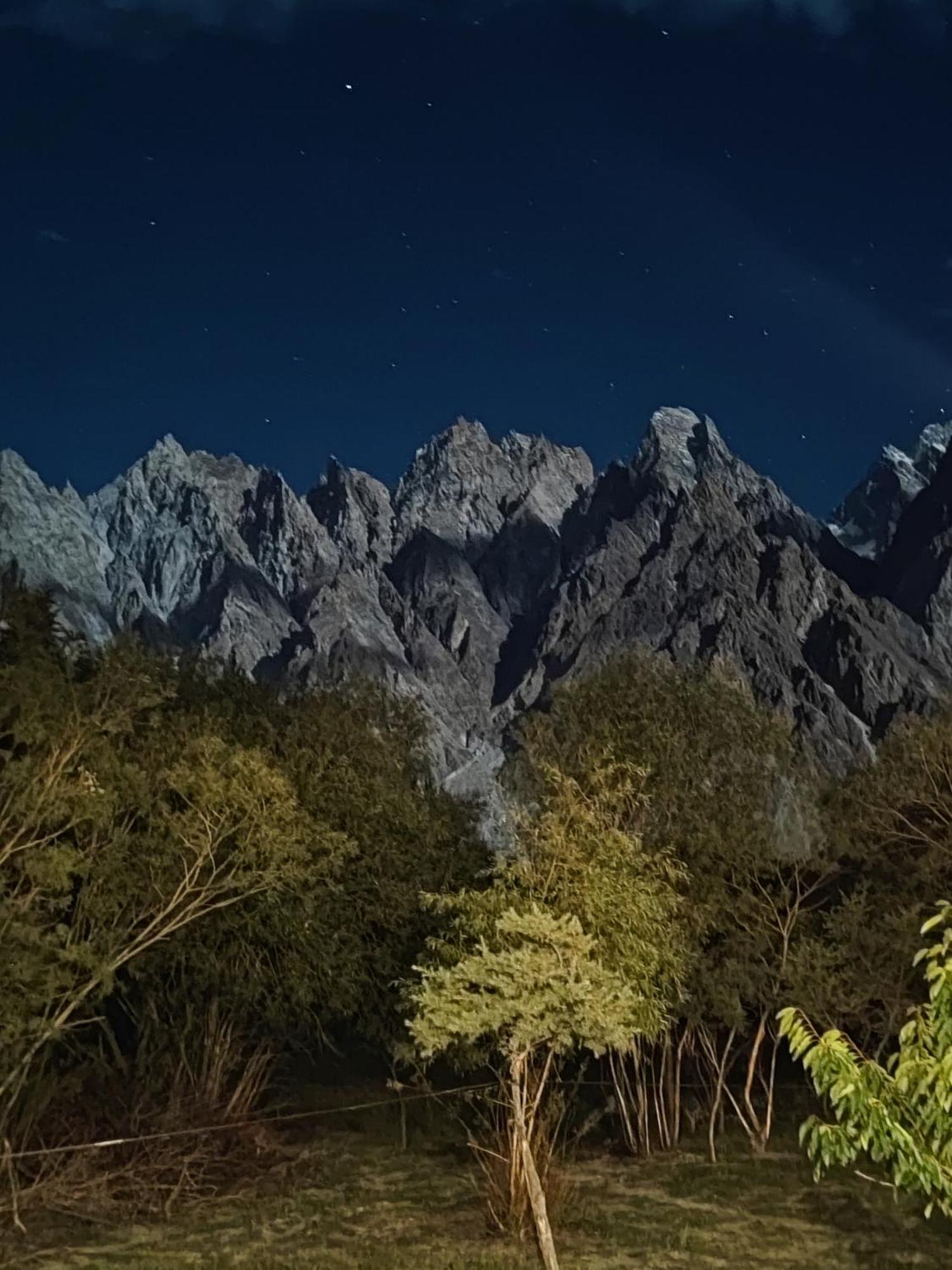 Passu Cones Hotel Pasu Bagian luar foto