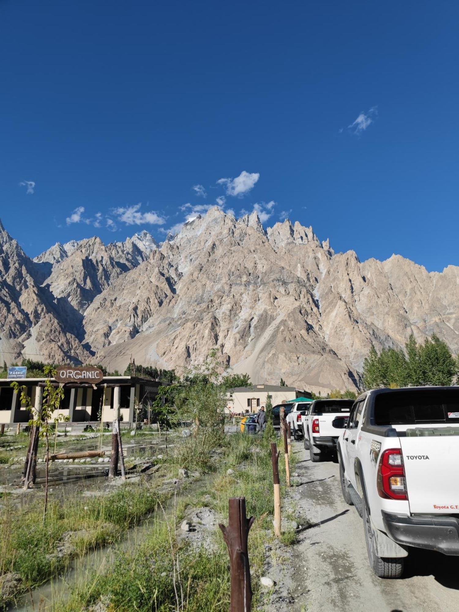 Passu Cones Hotel Pasu Bagian luar foto